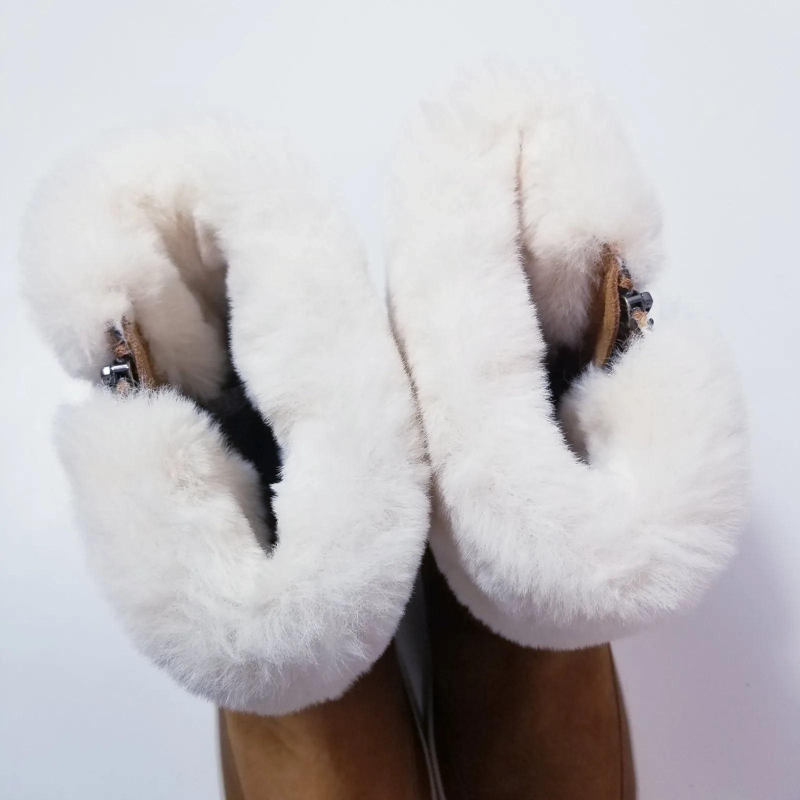 Koolaburra by UGG Women Suede Short Boots Faux Fur Lined - Image 7