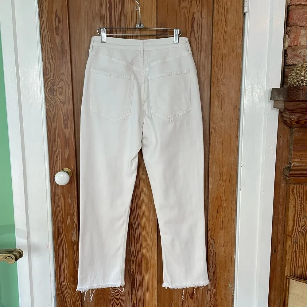 AGOLDE Riley High Rise Straight Crop Raw Hem Jeans in Blurred White - Sz 29 - Image 6