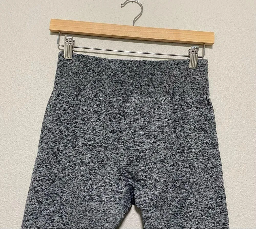 AYBL Ombré Gray Seamless Leggings - Image 8