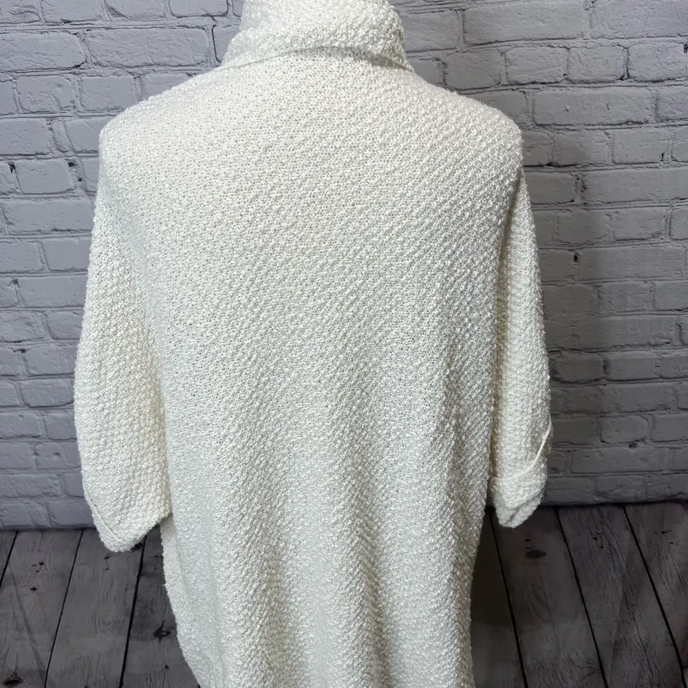 Talula open front cream colored 3/4 sleeve sweater size medium - Image 9