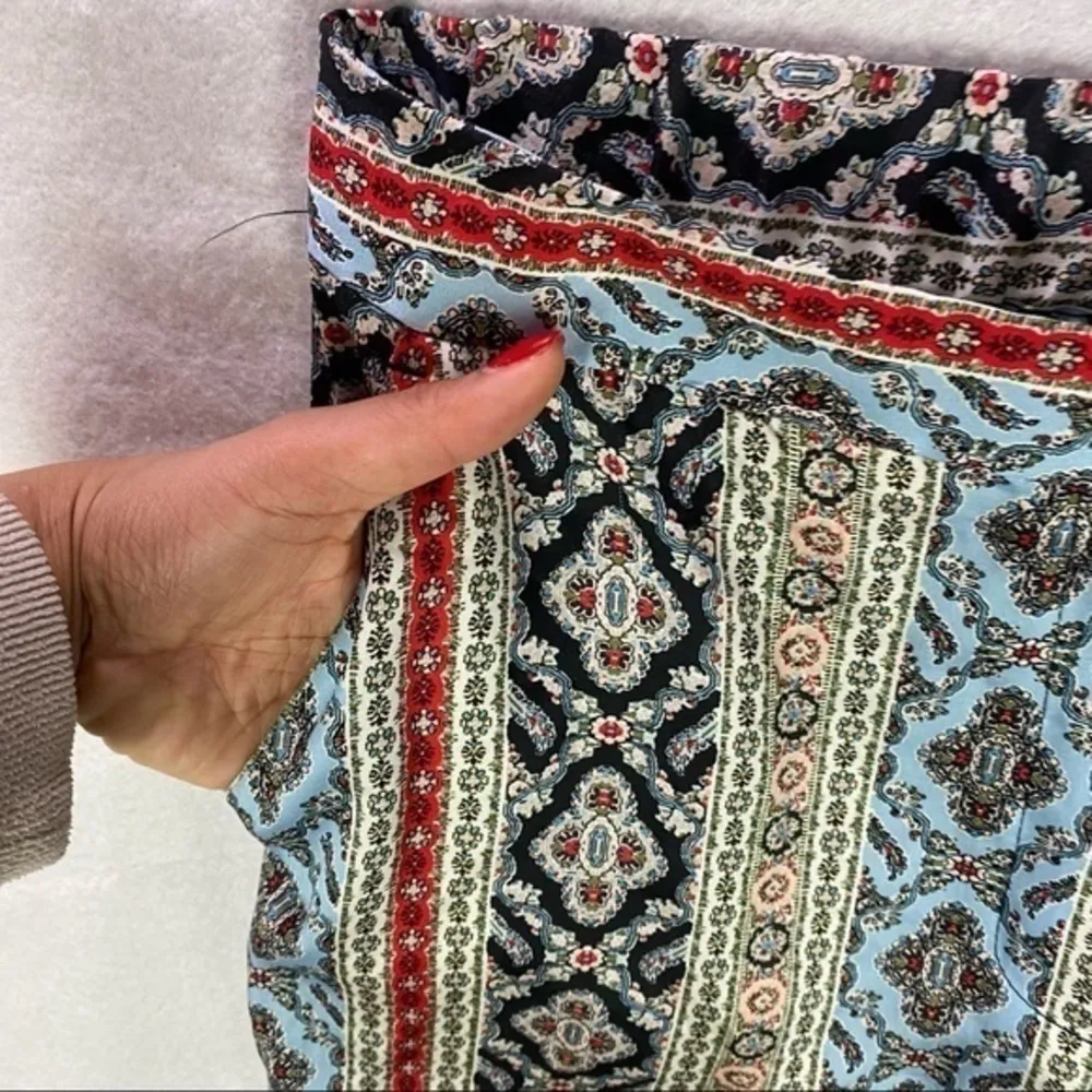 Zara Multicolored Printed Lightweight‎ High Rise Straight Leg Pant - Image 5