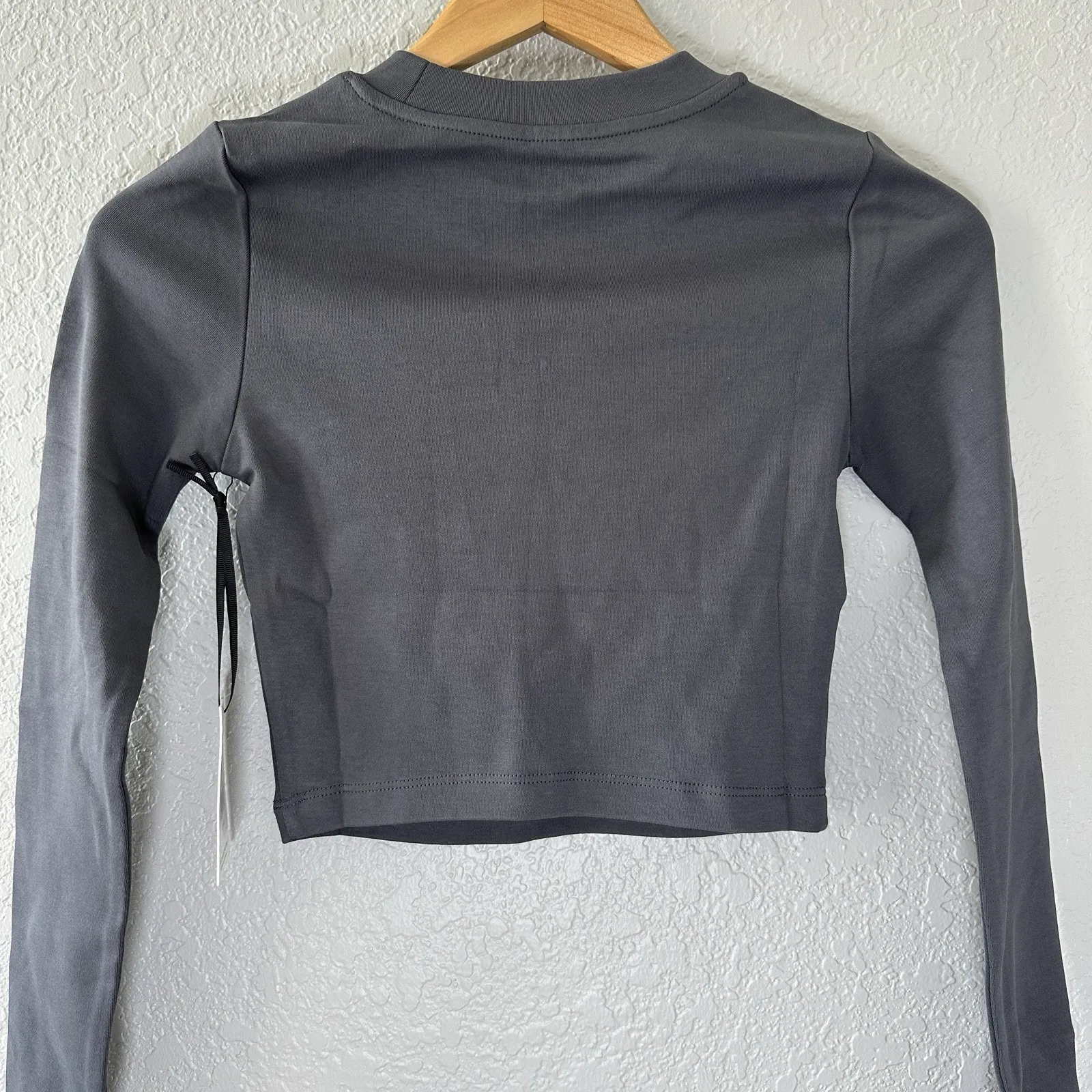 NWT IVL Collective‎ Cotton Jersey Cropped Top Women's Gray XS Athletic Gym - Image 5