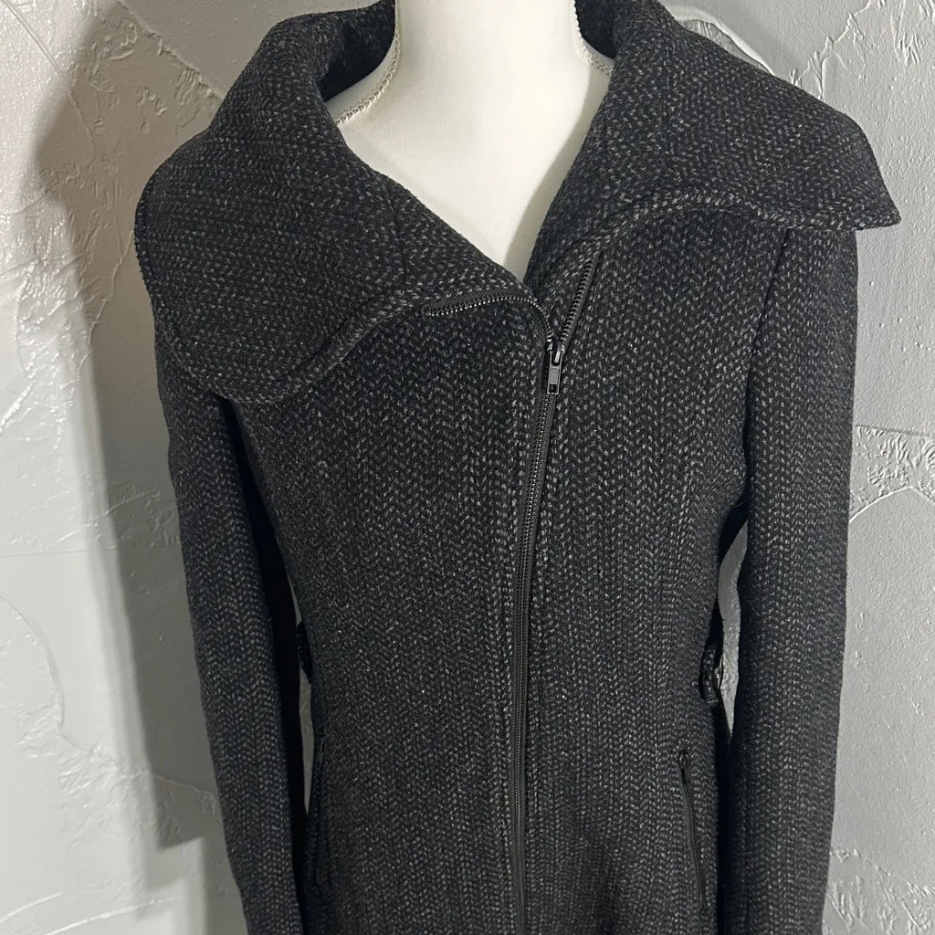 Soia & Kyo Tailored Wool Blend Coat | Timeless Winter Essential. - Image 8