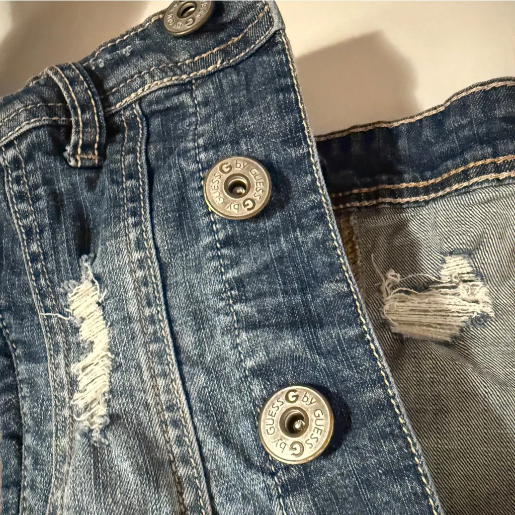 Guess Women's Distressed Denim Jacket Small - Image 4