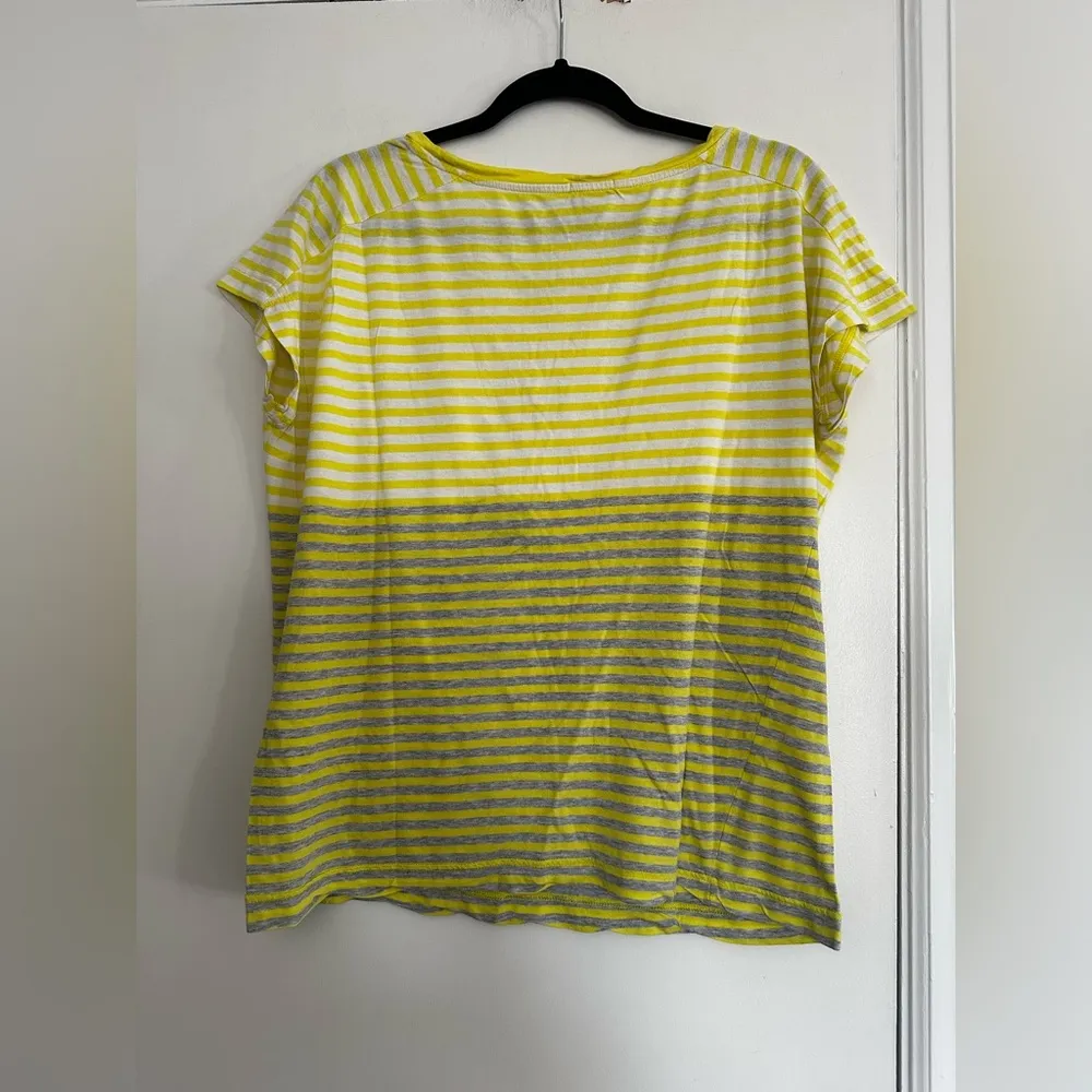 Women's Gap Cap Sleeve Medium Basic T Shirt Yellow White Grey Stripes. - Image 2