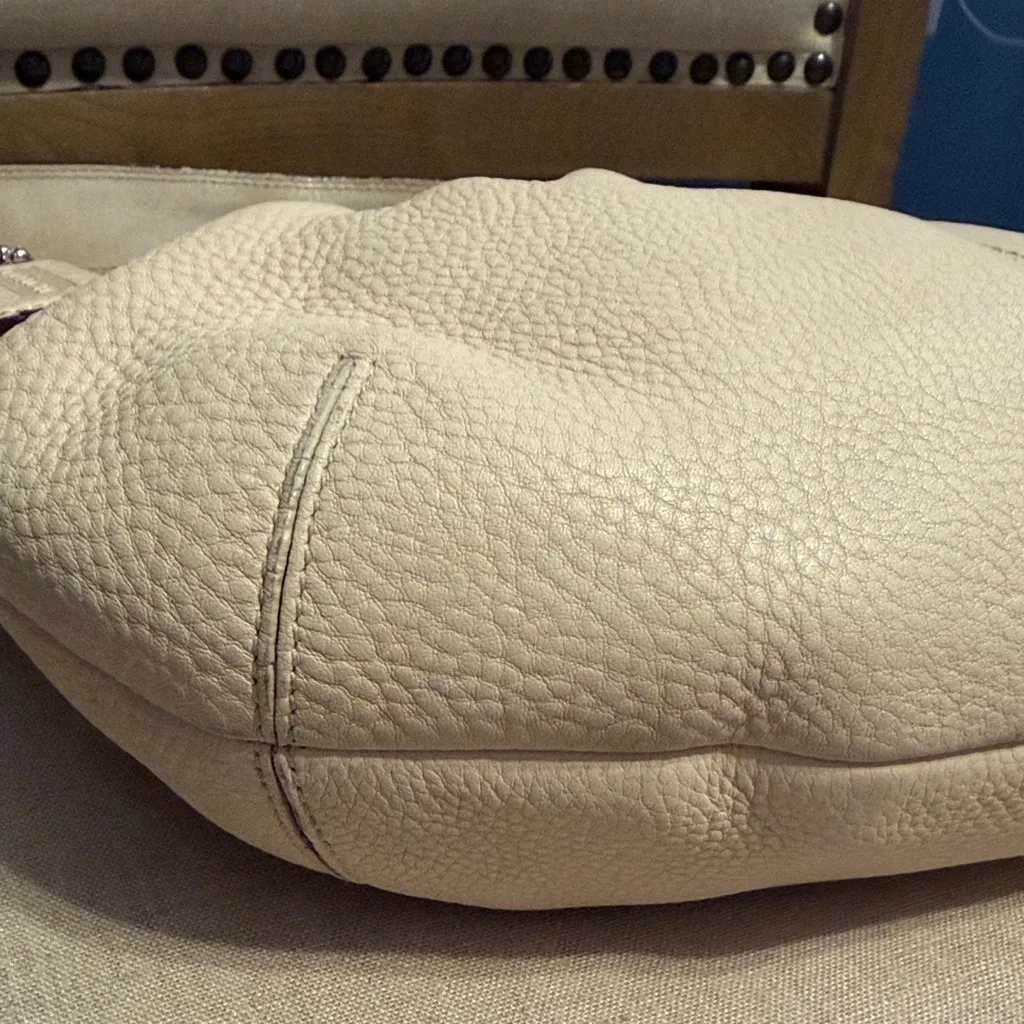 Coach Beige Leather Hobo Bag, PROJECT BAG (for the strap) - Image 2