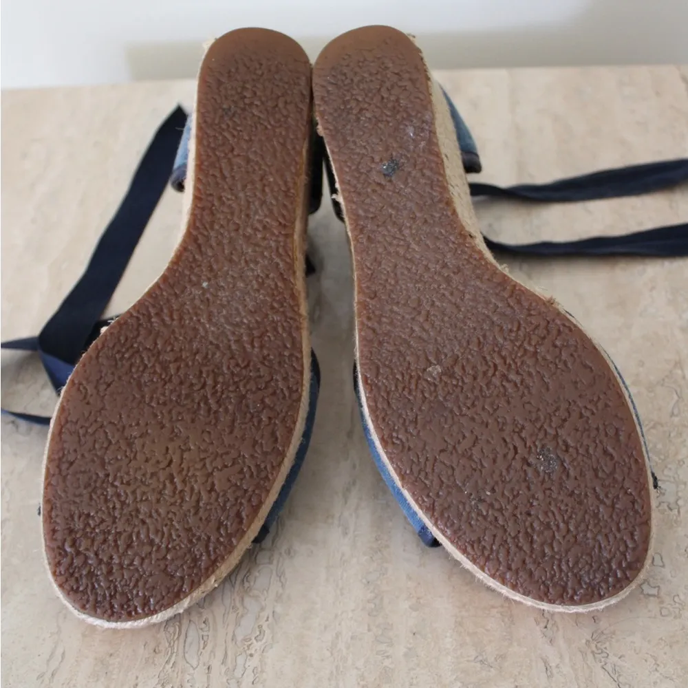 UGG Blue Denim  Espadrilles Size 8 - Image 8