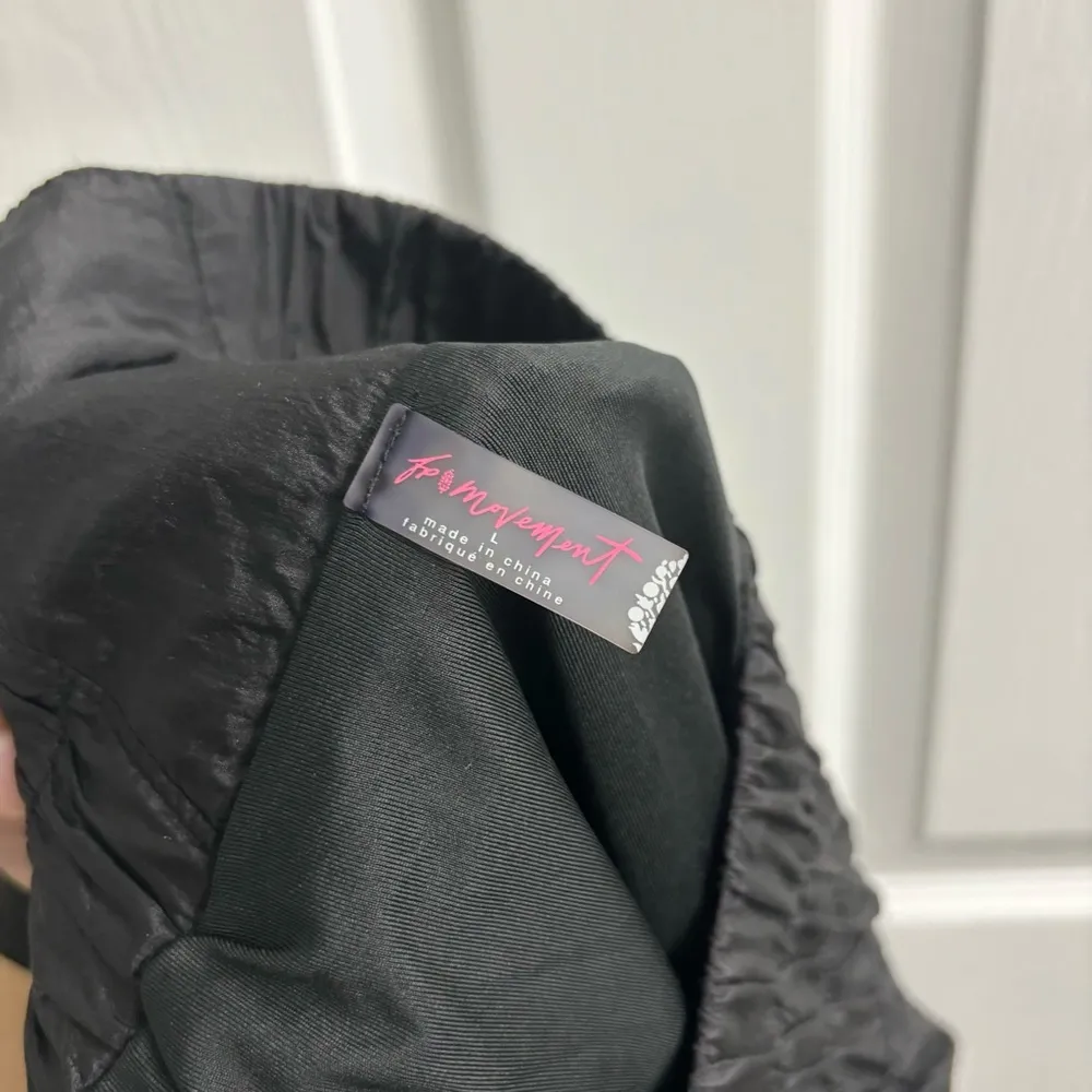 Free People Movement Shorts Black Way Home Large Athletic Running Wide Waistband - Image 6