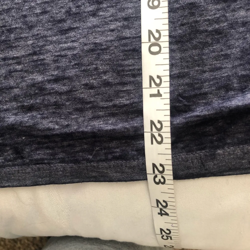 Forever 21 Burnout Short Sleeve Tee Navy L NWT - Image 9