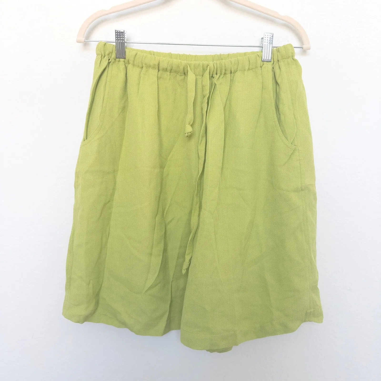 VTG 90s Neiman Marcus Womens Silk Shorts Size M‎ Green Coastal Chic Old Money - Image 2