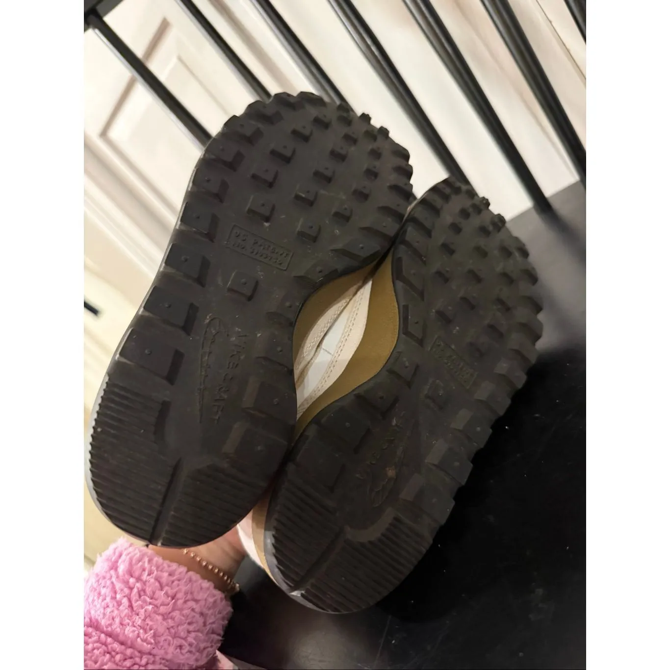 Nike X Thom Sachs general purpose neutral sneaker size 6 - Image 6