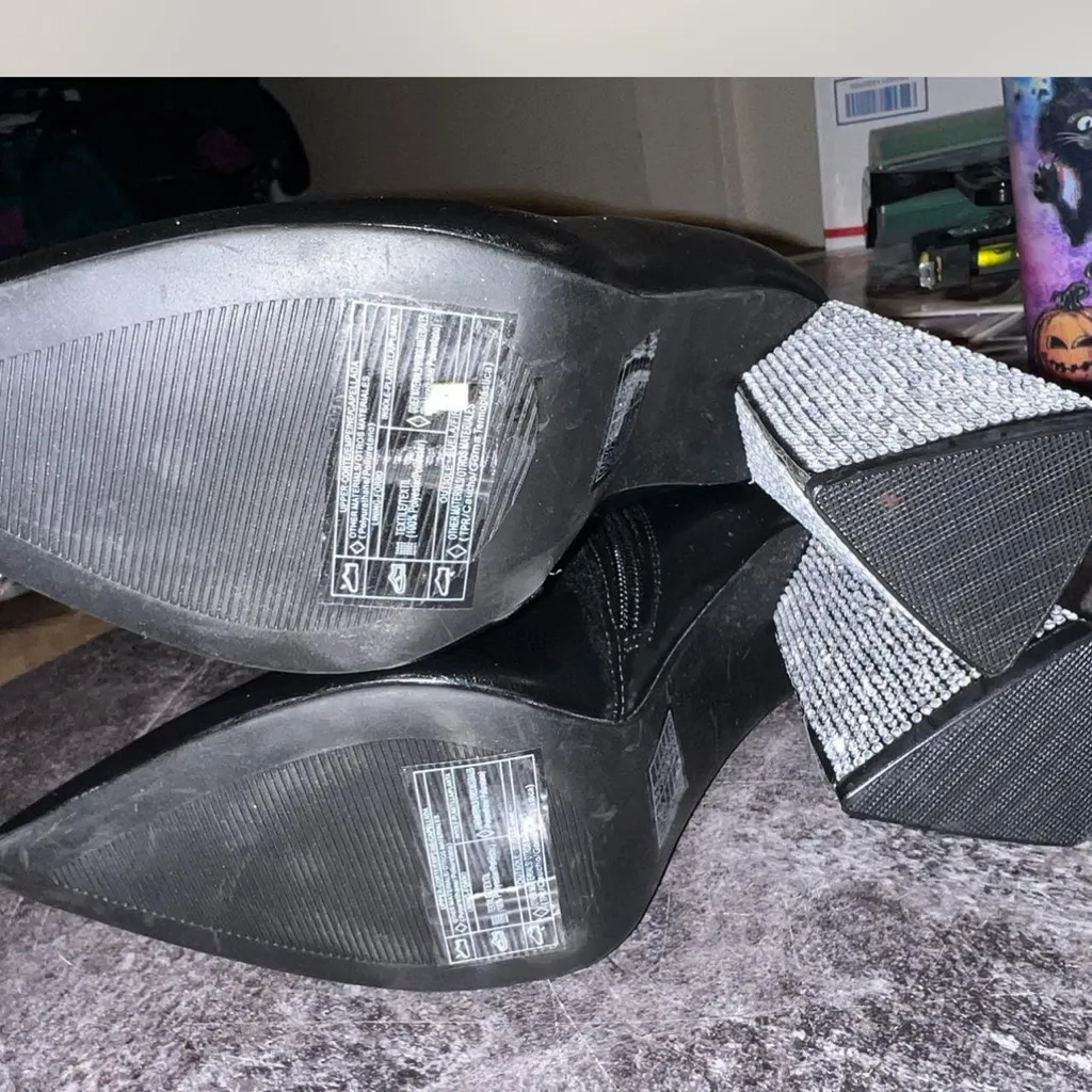 Forever 21 Black Heeled Boots with Glittering Silver Block Heels - Image 5