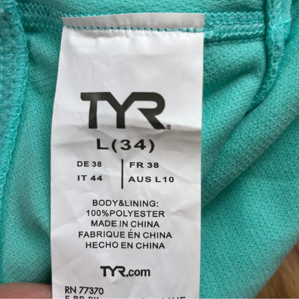 TYR Solid Cutoutfit One - Image 9