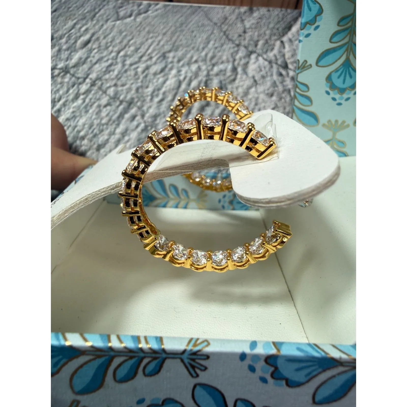 NEW IN BOX Rachel Ashwell Gold Plated Cubic Zirconia Hoop Earrings - Image 3