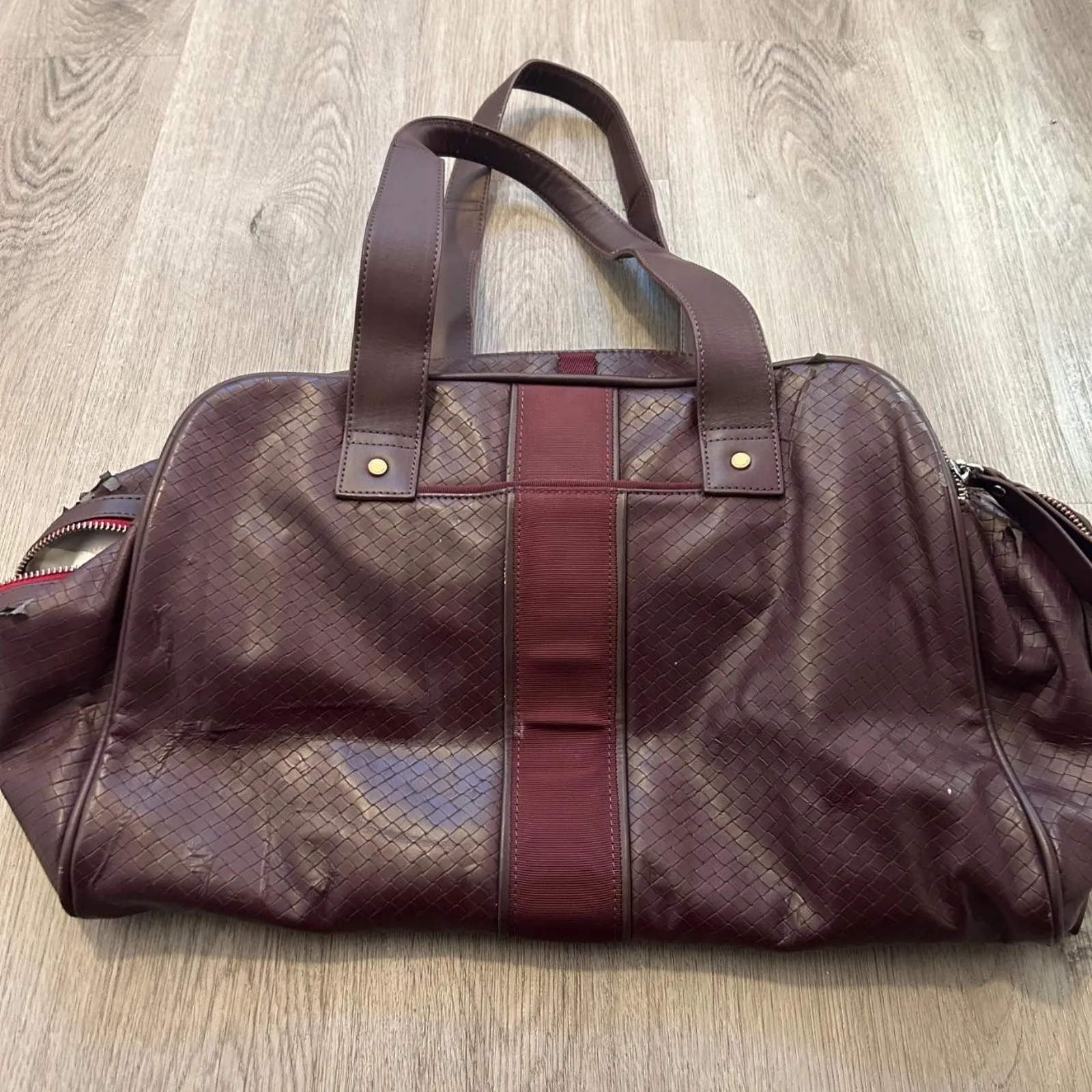 Vintage lululemon rare duffle burgundy - Image 6