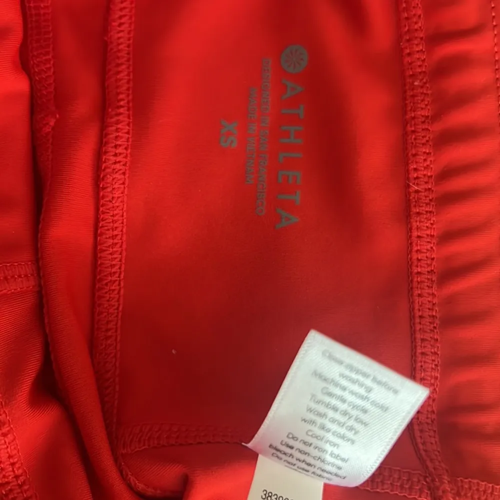 Athleta high waisted Contender tights crimson red nwot - Image 11