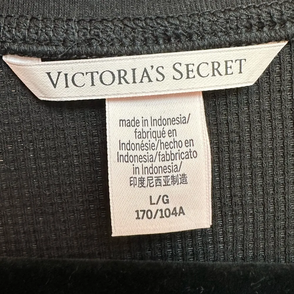 VICTORIA'S SECRET Thermal Pajama Black Long Sleeve Henley Top Stars Size Large L - Image 7