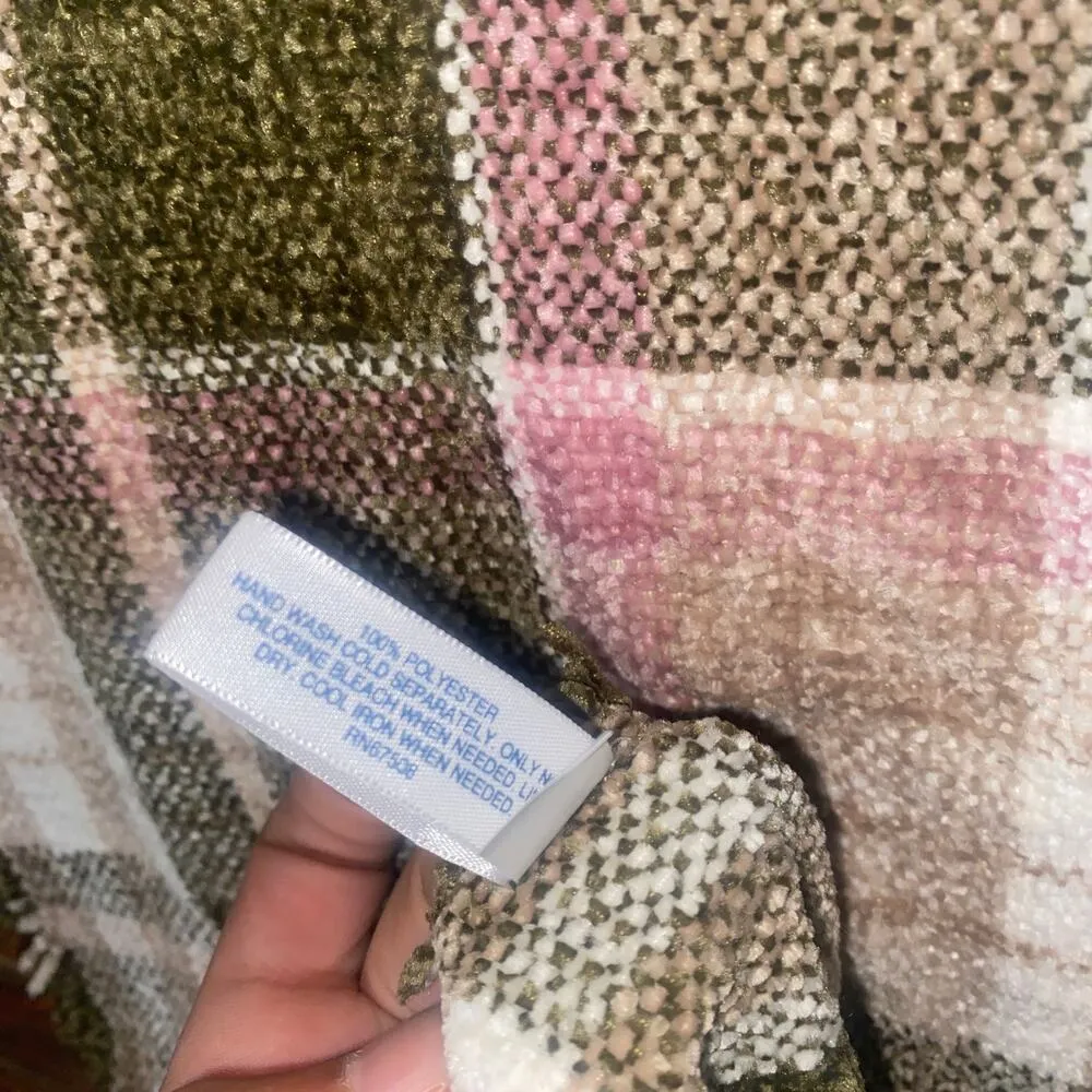 NWT Charter Club Green Pink Beige Tan Fringed Rectangle Scarf Women's - Image 6