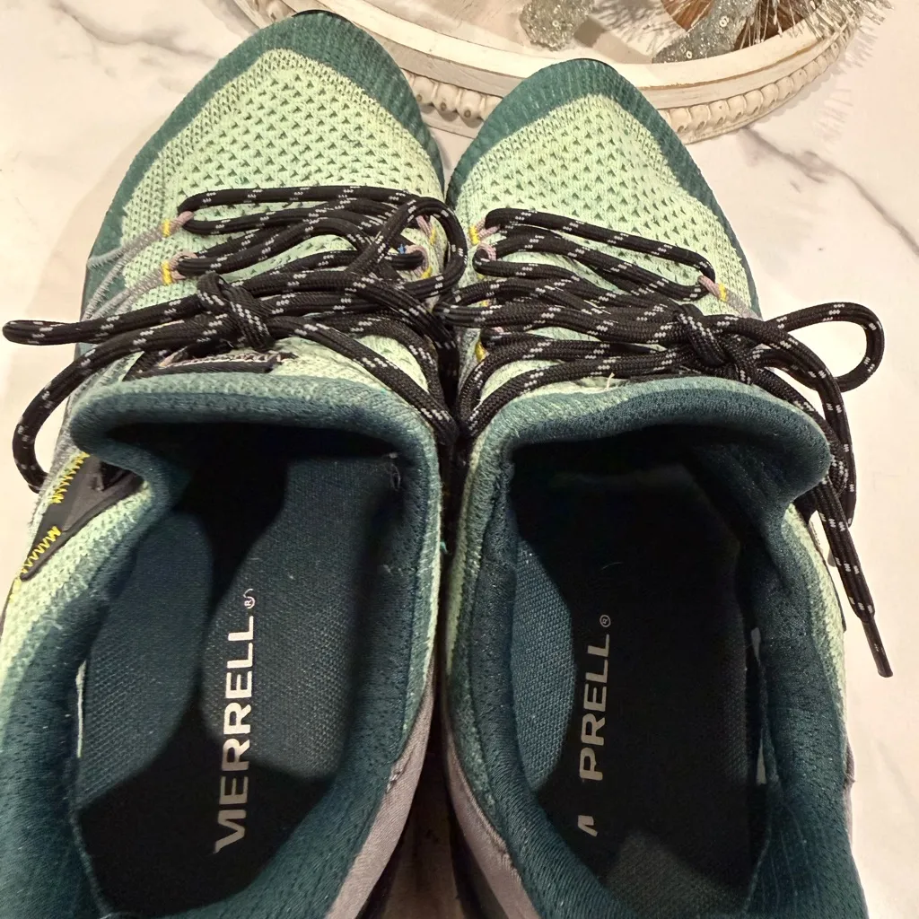 Merrell Forest Green and Charcoal Sneakers - Image 8