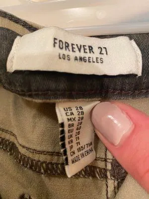 High Waisted Ripped Camo Jeans - Image 5