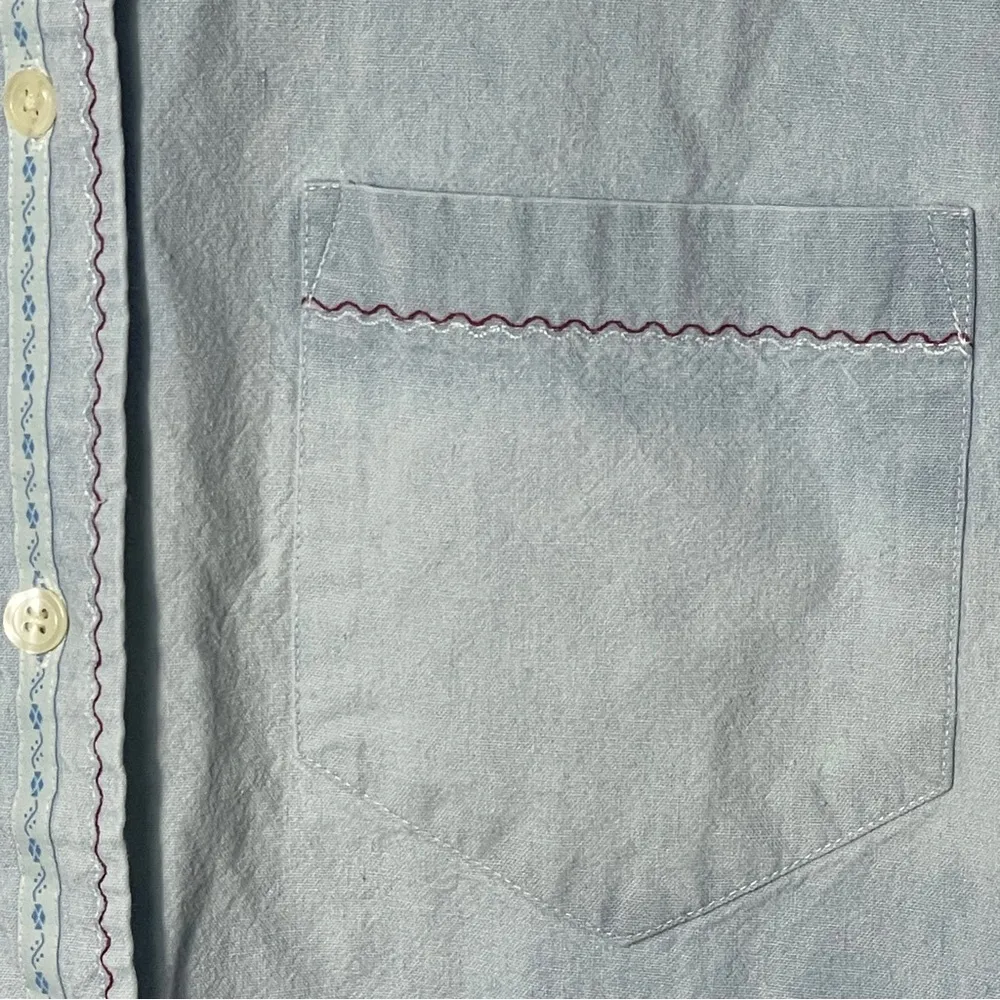 Ruff Hewn Embroidered Long Sleeve Denim‎ Button Up women’s size small - Image 4