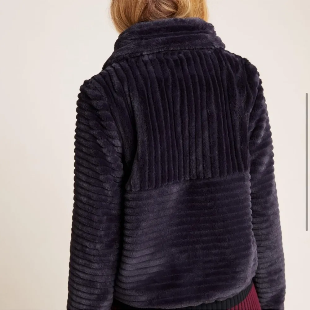 Anthropologie Natasha Faux Fur Jacket Size XS - Image 4