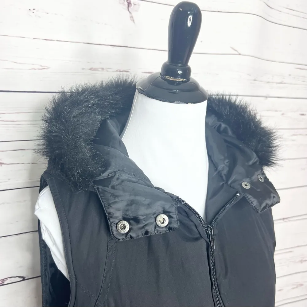 Dorothy Perkins Black Faux Fur Lined Hooded Zip Up Vest Size Medium - Image 4