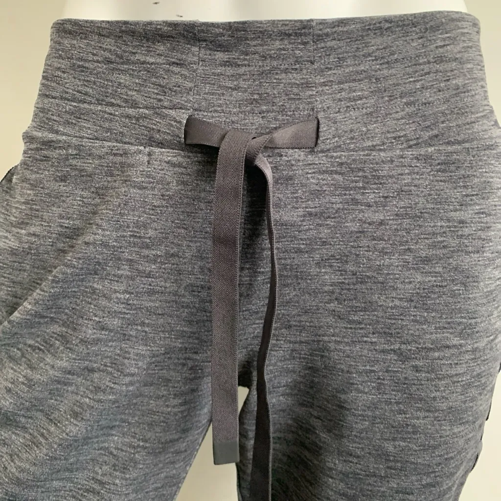 petite medium 7/8 jogger pants with drawstring and pockets - Image 2