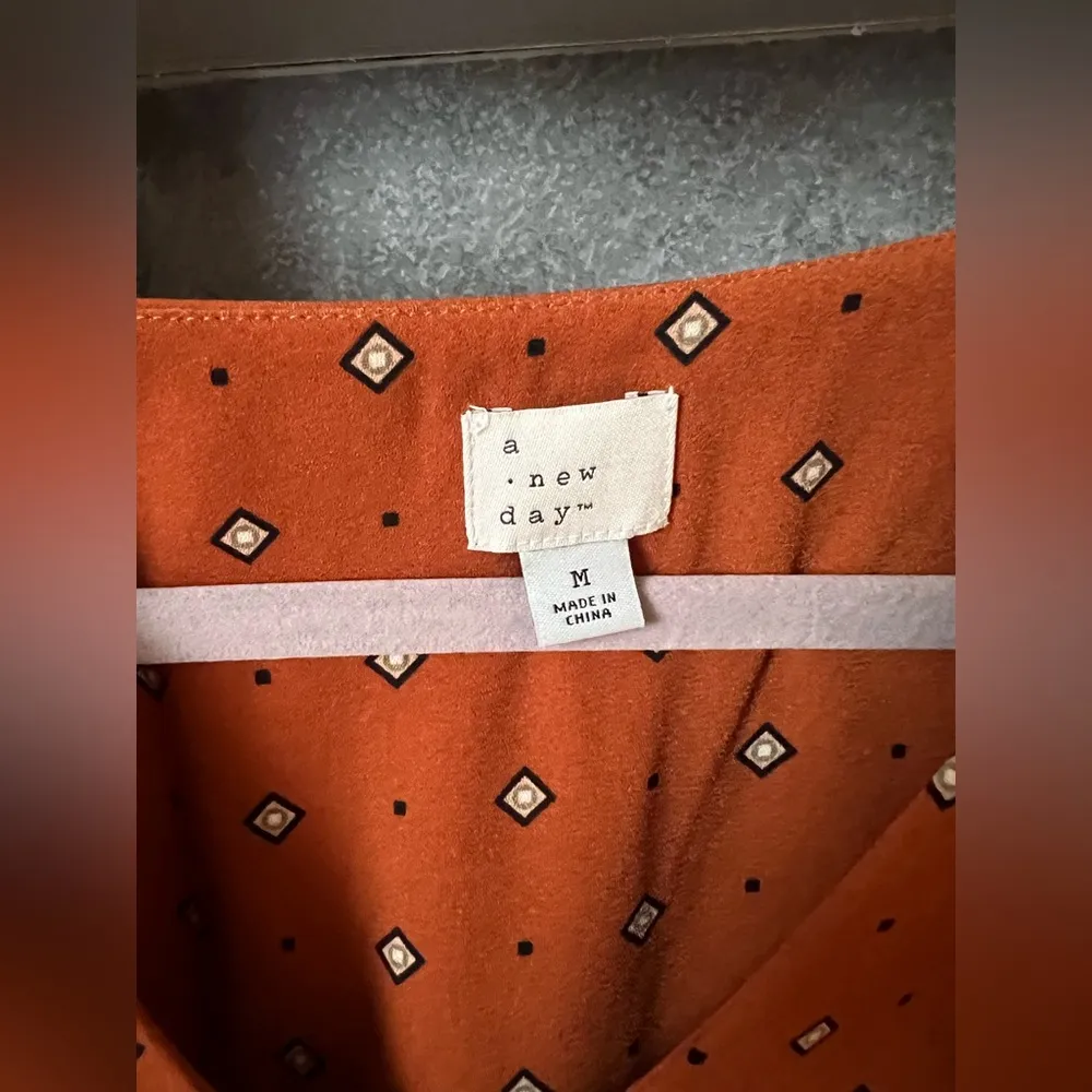 Orange V-Neck Dress with Diamond Pattern - Image 2