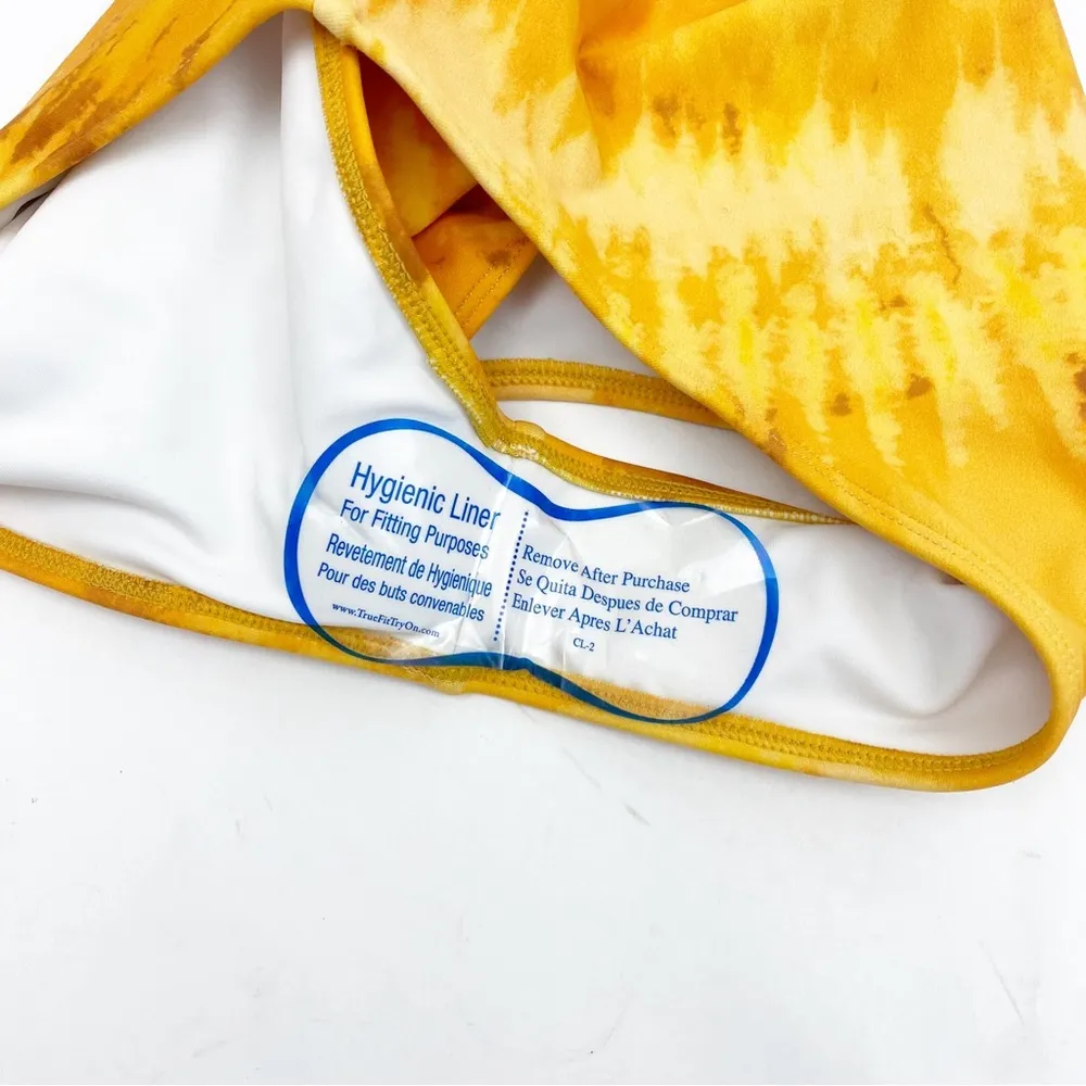 House of Harlow 1960 X Sofia Richie Virginia One Piece Plunge Swimsuit: Golden Gold - Image 10