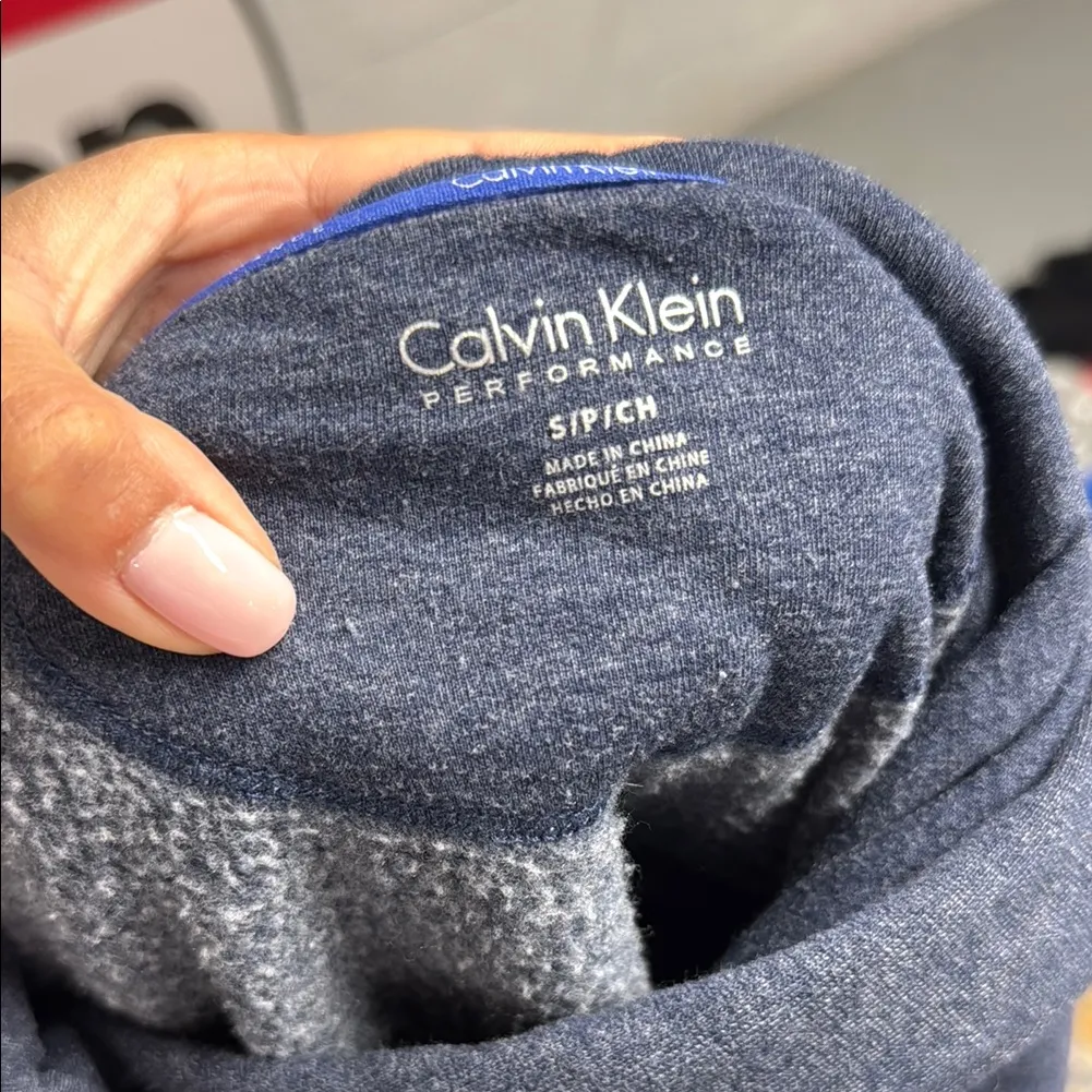 Calvin Klein Performance hoodie - Image 4