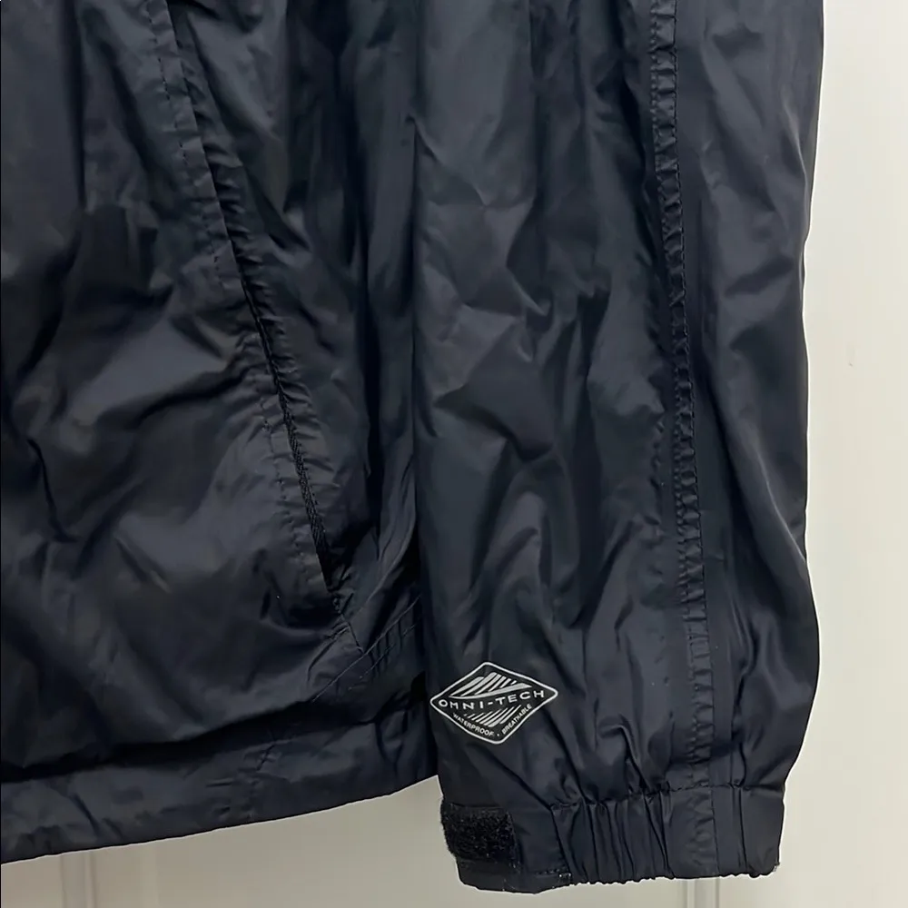 Columbia Omni-Tech Lightweight Black Rain Jacket w/ Mesh Lining - Size Small - Image 6