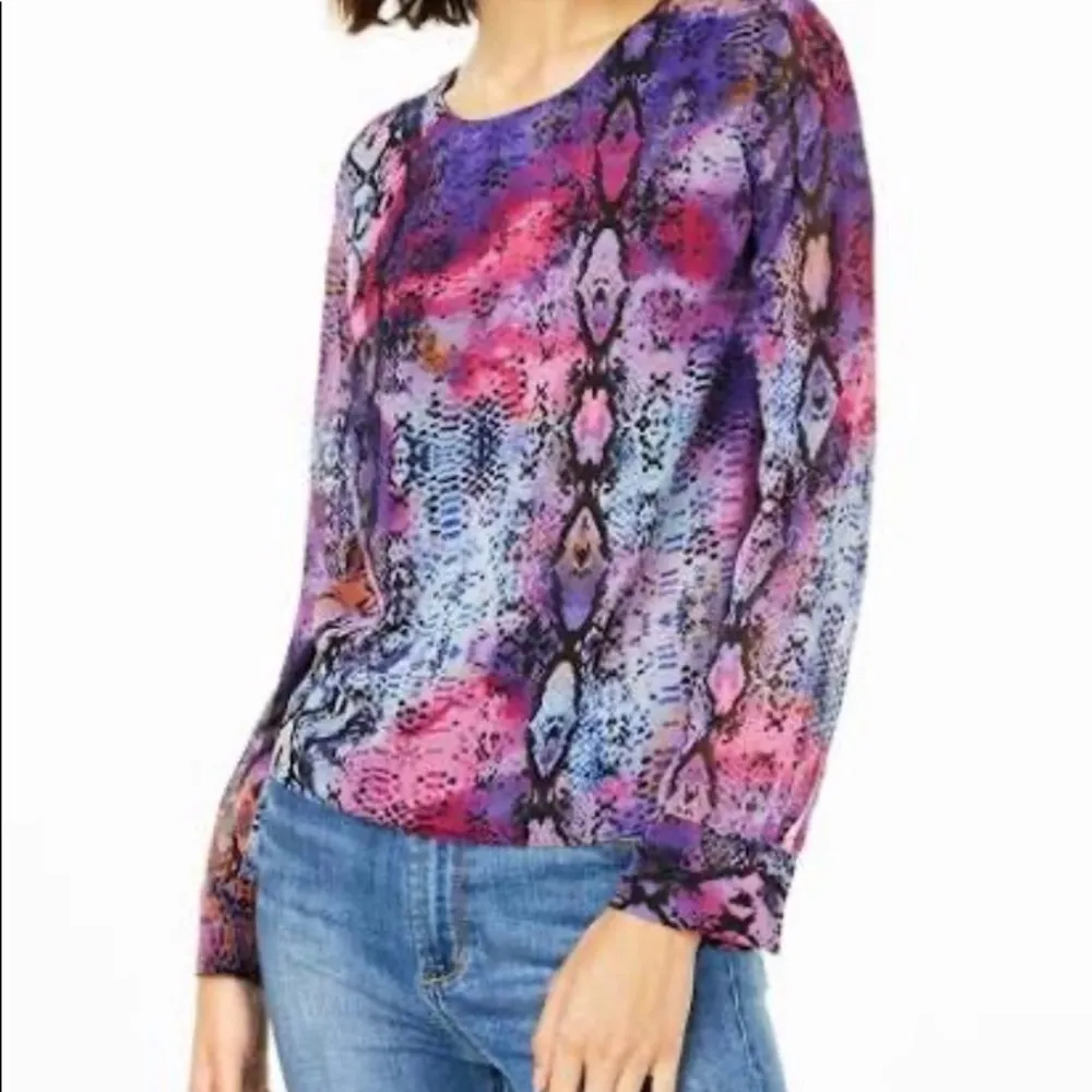 Bar III twist back top - Image 2