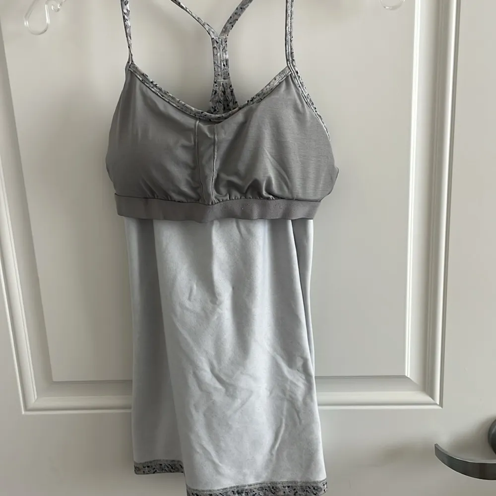 Lululemon Align Waist-Length Cami Racerback Padded Tank Top - Size 6 - Image 4