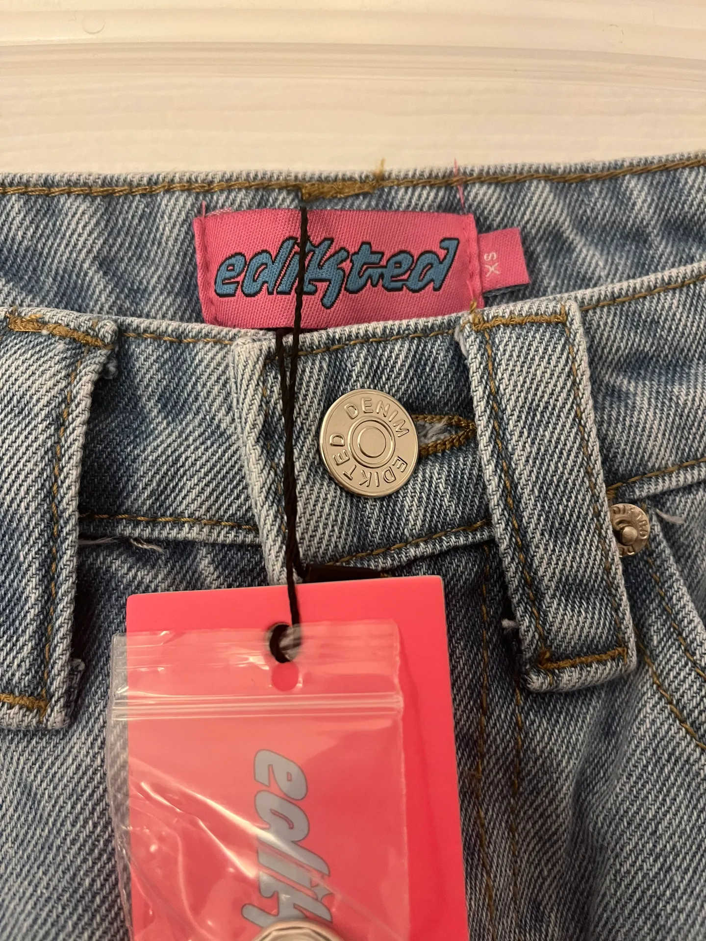 Low Rise Carpenter Shorts - Image 3