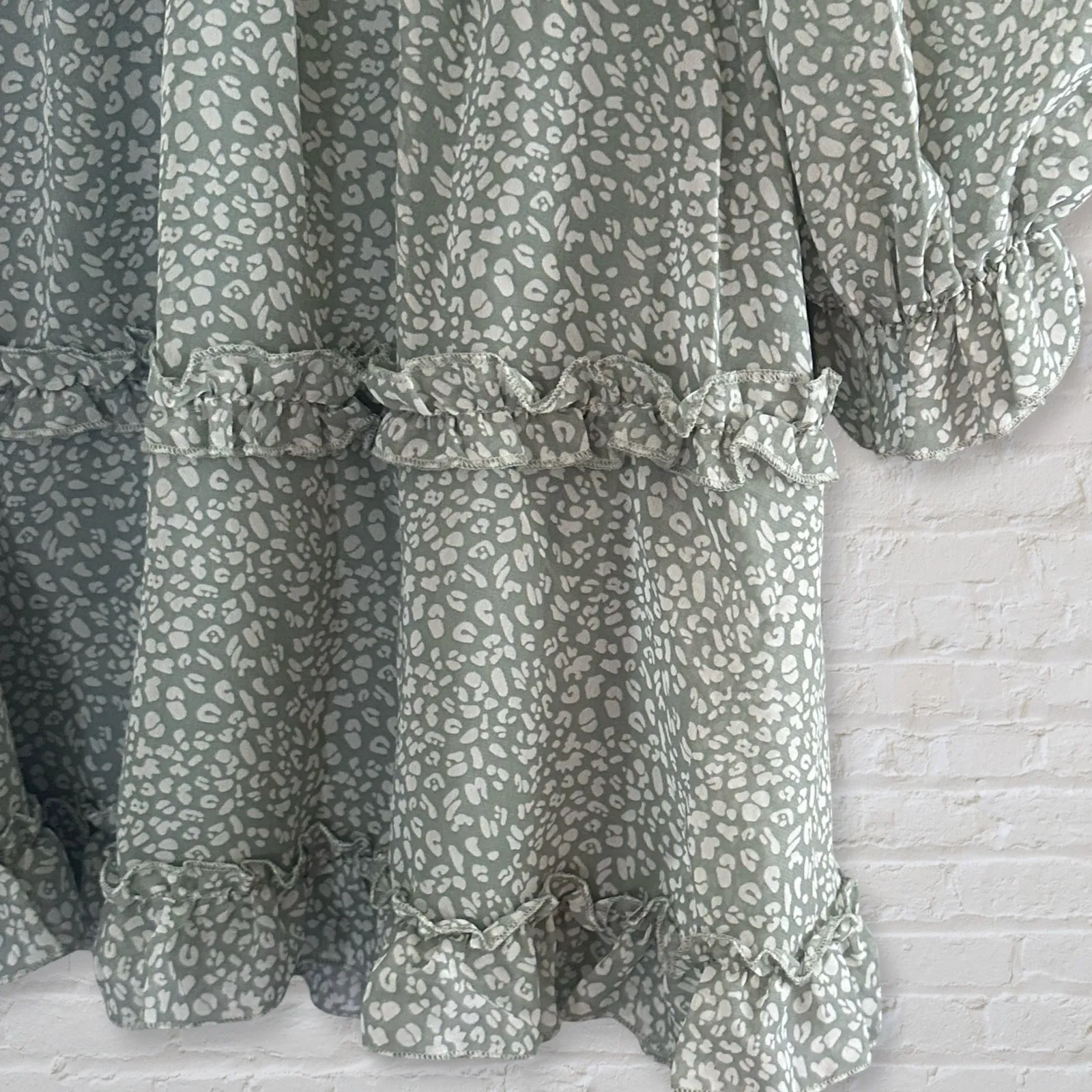 Floral Deep V Neck Ruffle Tiered Mini Dress Womens Green Long Sleeve Open Back - Image 8