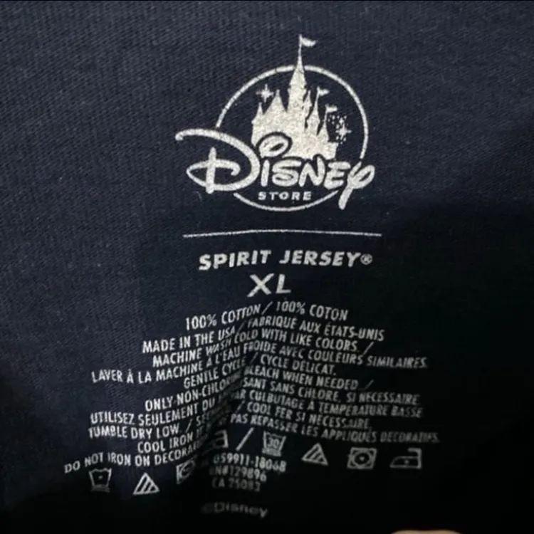 Disney parks lion king together till the end hakuna Matata cropped spirit jersey - Image 6