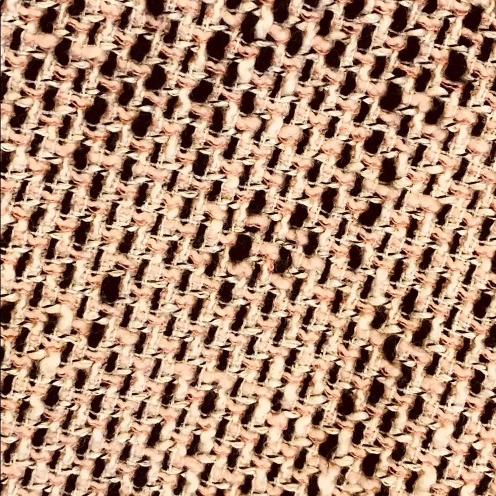 Vince Camuto pencil skirt. - Image 9