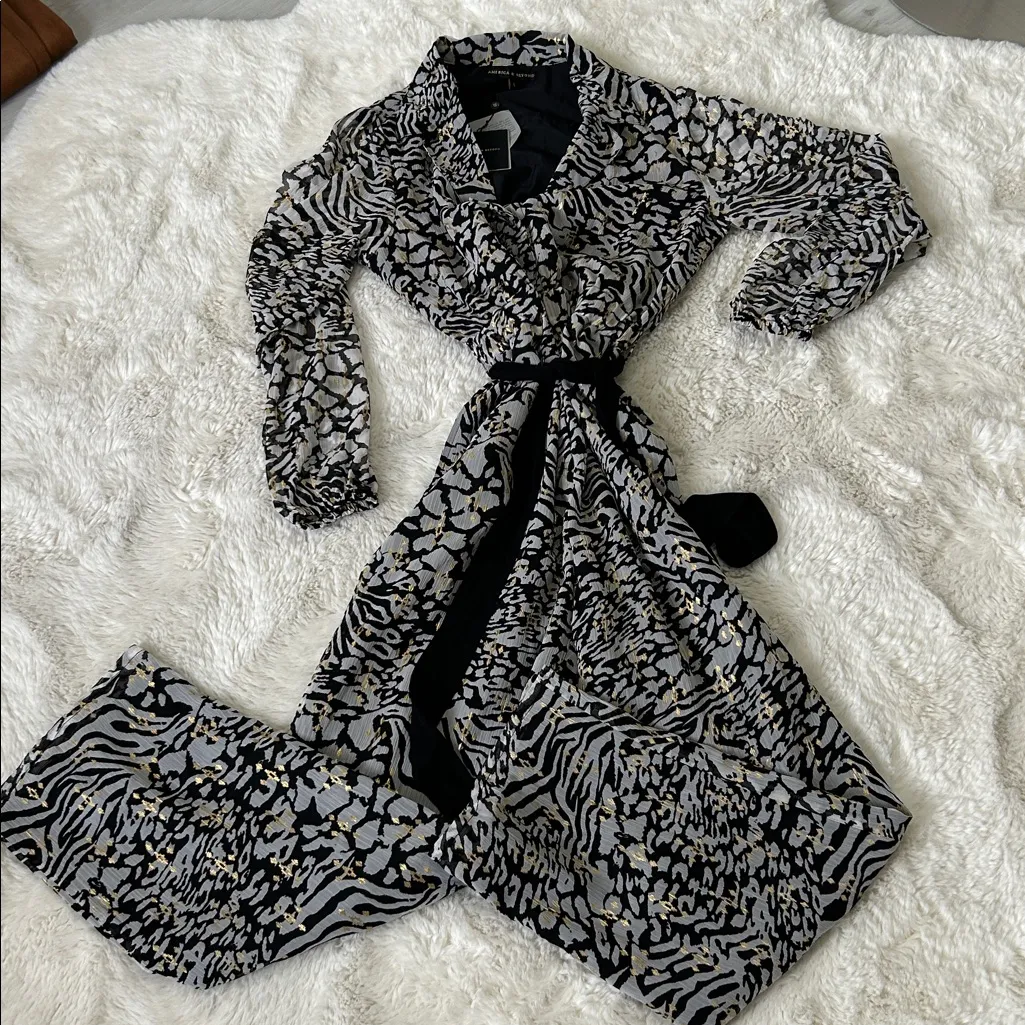 America & Beyond Always Animal Jumpsuit Size L - Image 8