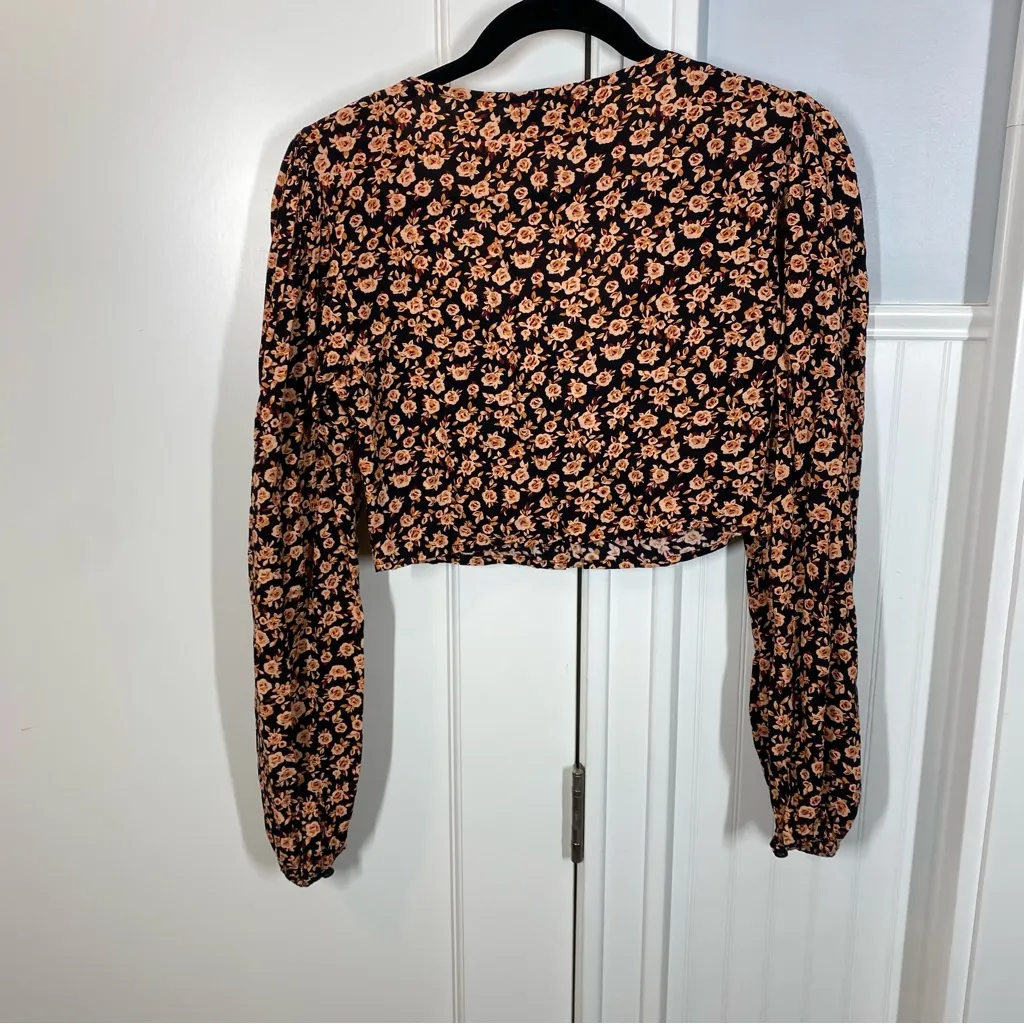 Motel Rocks Glaro‎ Floral Cropped Blouse Urban Outfitters size small bohemian - Image 5