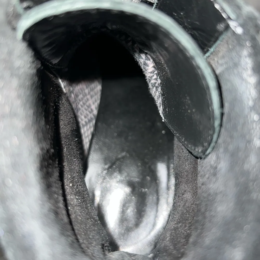 Aquatalia Black Leather Libbie Lug-Sole Hiker Booties Size 9 US $495 - Image 6