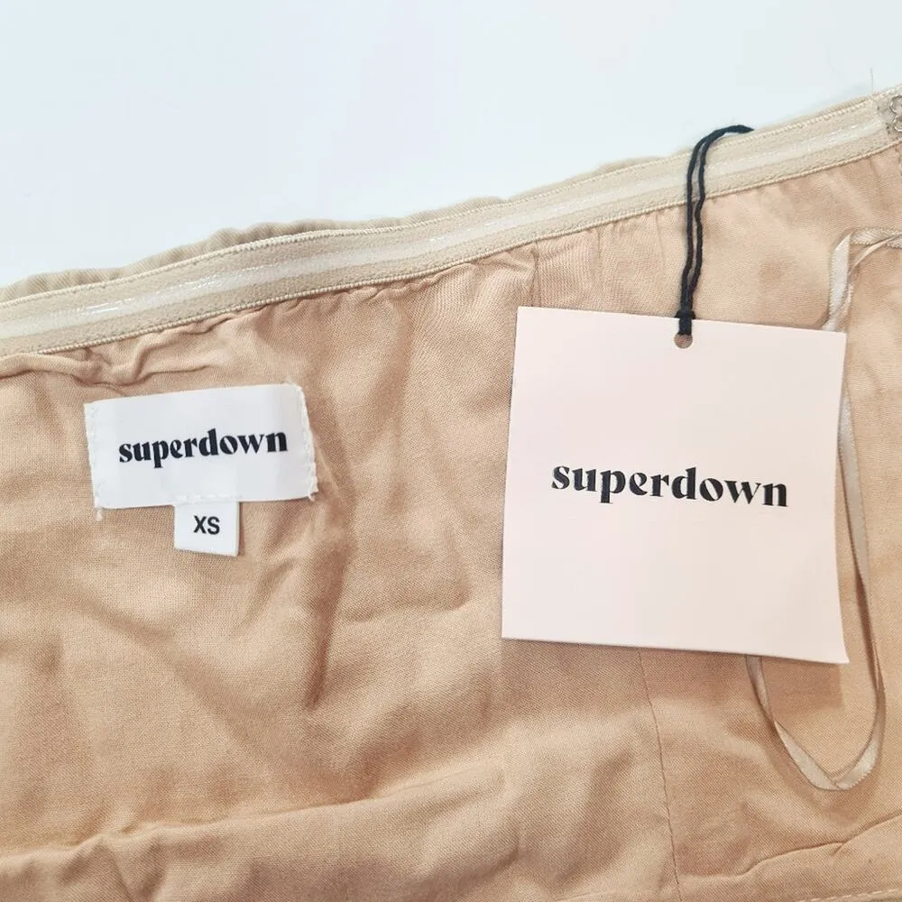 Superdown Ashlyn Lace Up Top in Beige XS - Image 10