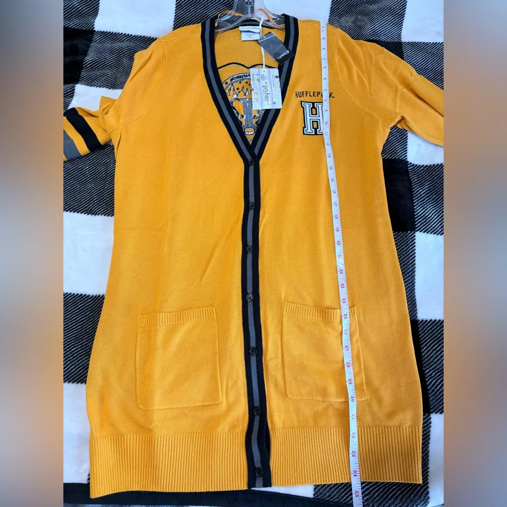 Harry Potter Hufflepuff Yellow Varsity Boyfriend Cardigan - Image 10