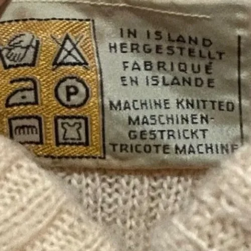 Vintage Icewear Iceland 100% Pure New Wool Geometric Fair Isle Poncho Sweater Gray Size undefined - Image 10