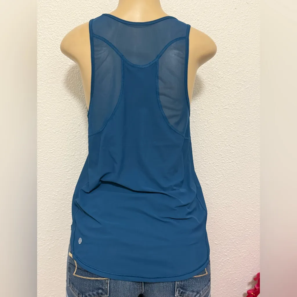 Lululemon Athletica Fitted Blue Sleeveless Tank Top - Image 5