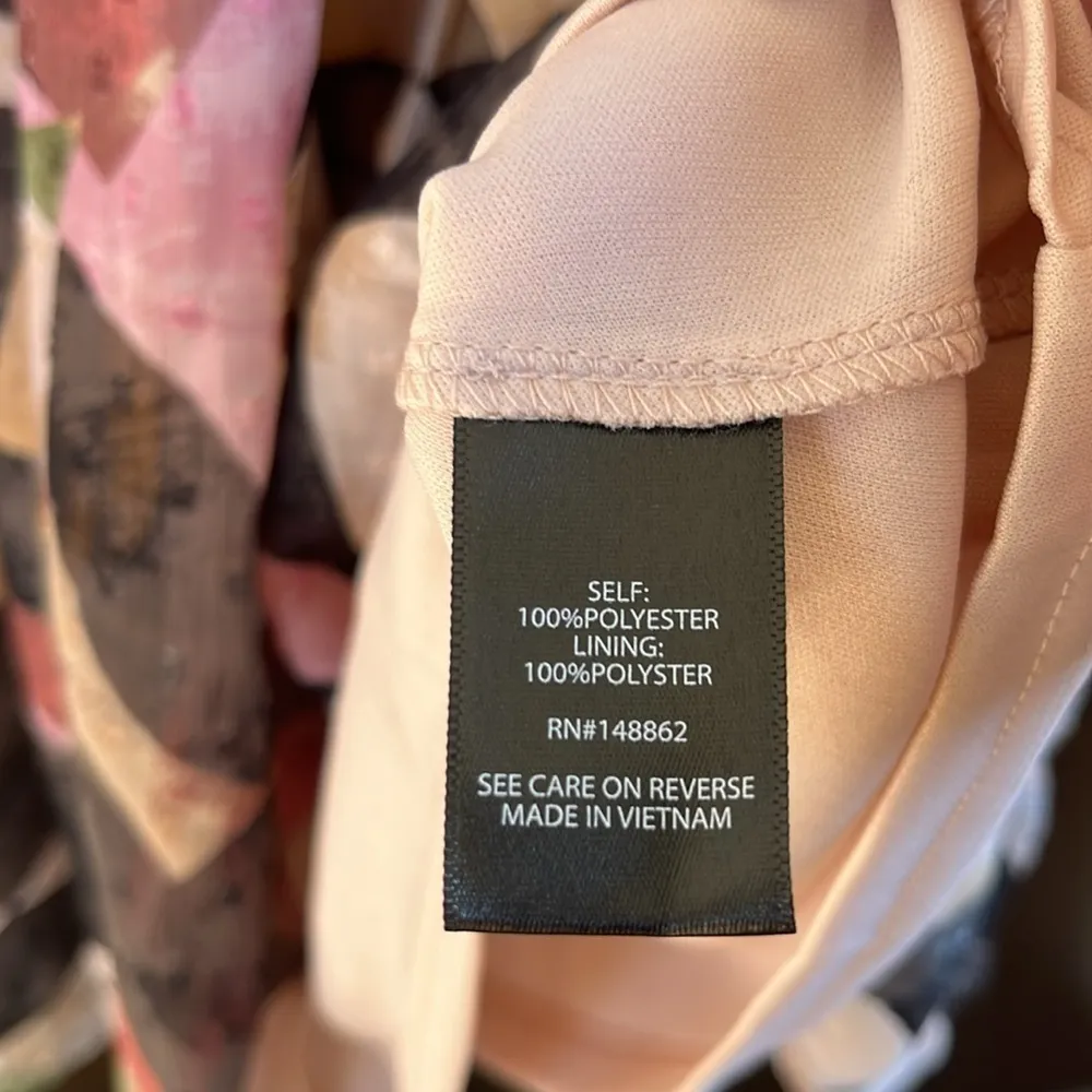 EUC Torrid Clip Dot Front Keyhole Dress Size 2X - Image 9