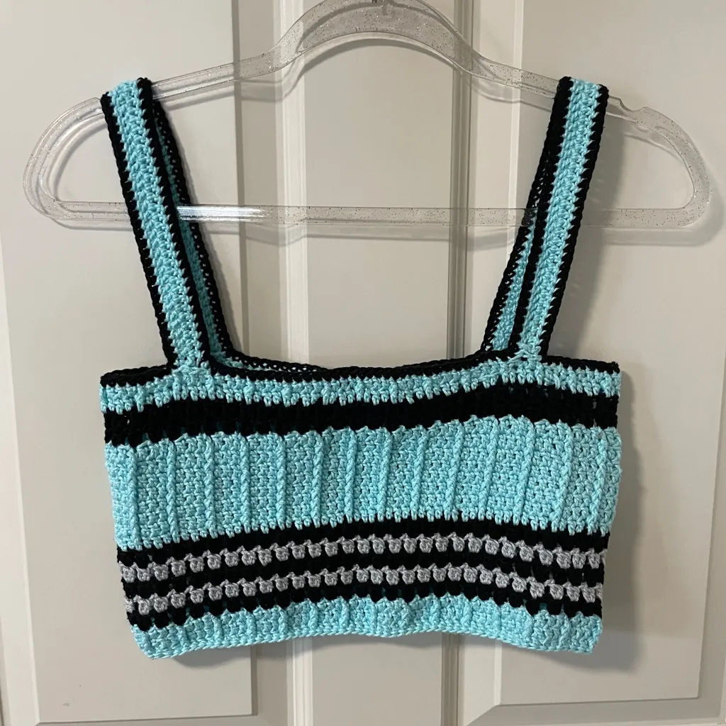 HANDMADE CROCHET CROP TOP Blue Size undefined - Image 3
