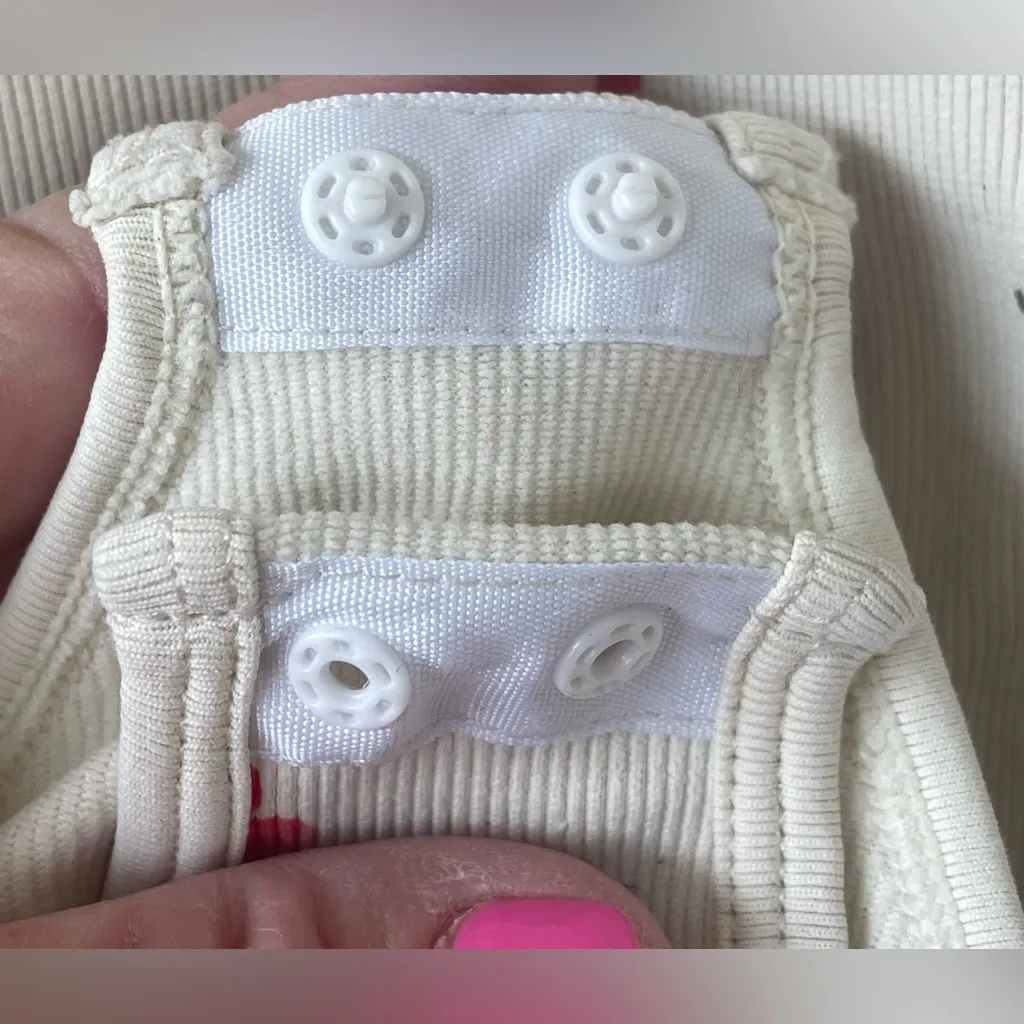 OQQ Ribbed Square Neck Sleeveless Tank Top Bodysuit, Cherry Print; size L Red Size L - Image 4