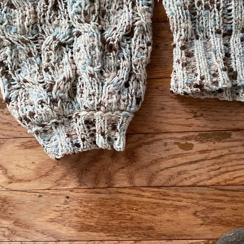 marbled pastel blue pink purple gray neutral ribbed cable knit sweater - Image 9