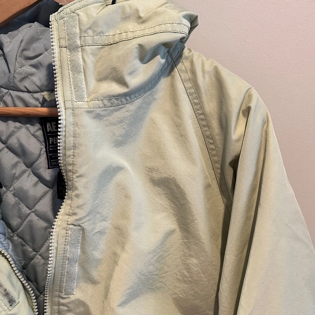 American Eagle  Performance Large Y2K  Hooded Pullover Winter Jacket - Image 3